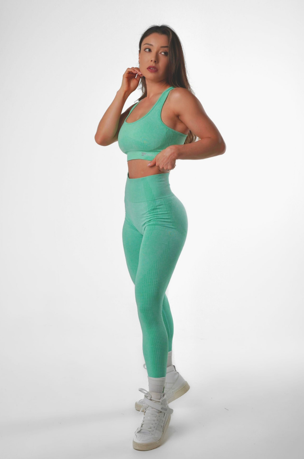 Solid Mint