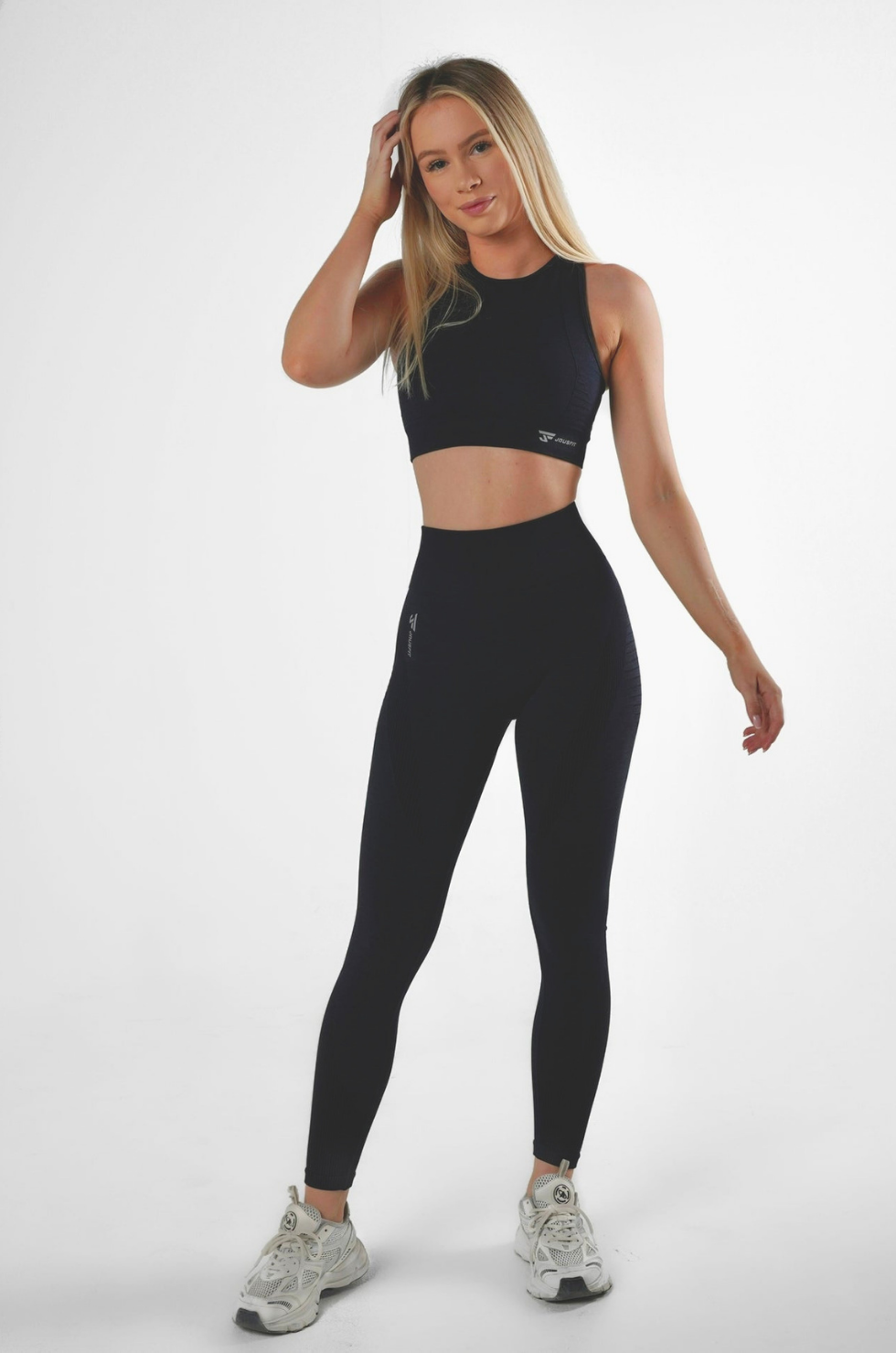 Combat Black